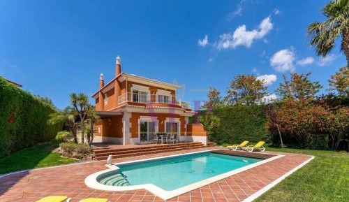 Villa with Private Pool