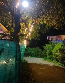 Deluxe Double Room (2 Adults + 1 Child)