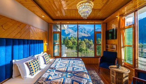 Superior King Room