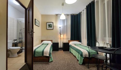 Twin Room with Private Bathroom