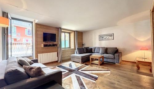 Apartment (6 Adults)