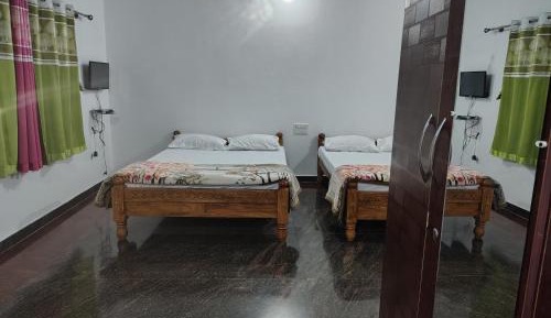 Deluxe Family Suite
