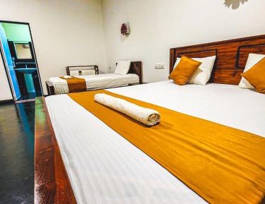 Triple Room with Balcony