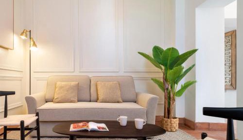 Apartamento 2 dormitorios con balcón y bañera de hidromasaje en terraza privada