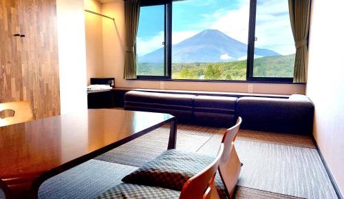 Japanese-Style Room