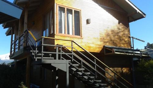 Two-Bedroom Apartment with Mountain View