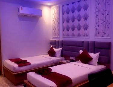 Twin Room with Balcony