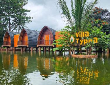 Double Room with Lake View