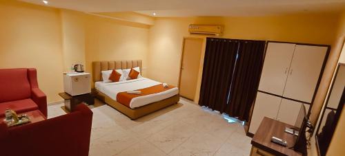 King Suite with Balcony