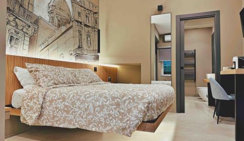 Deluxe Double Room with Shower