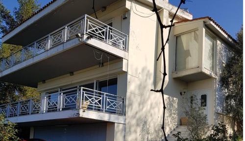 Villa - Beach Front
