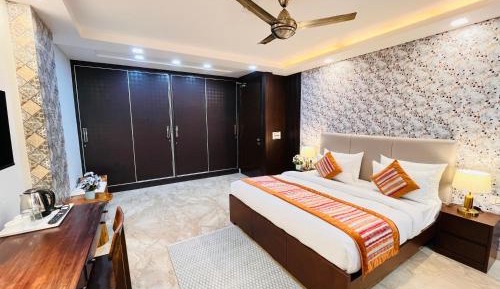 Double Room with Balcony