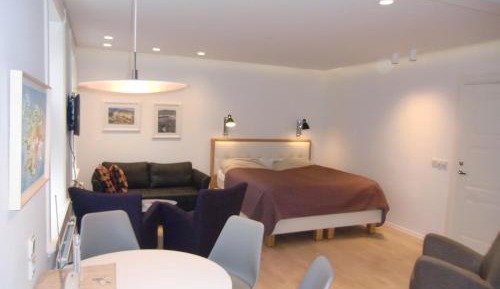 Studio Apartment