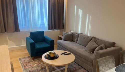 One-Bedroom Apartment - Non-Smoking