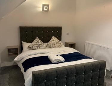 Double Room with Shared Bathroom