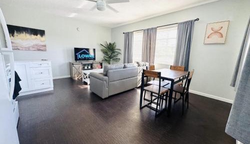Three-Bedroom Superior Apartment