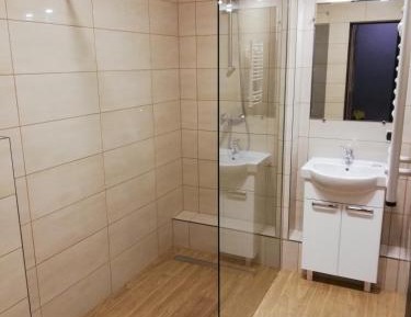 Triple Room with Shared Bathroom