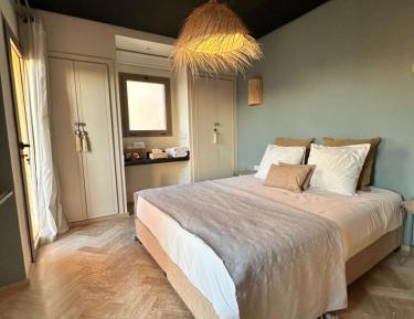 Deluxe Junior Suite