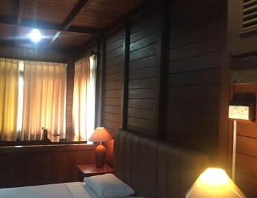 Deluxe Double Room with Shower