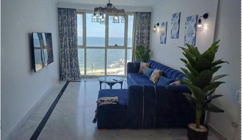 Two-Bedroom Apartment with Balcony and Sea View