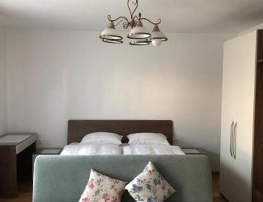 One-Bedroom Apartment with Balcony