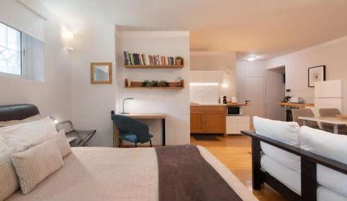 Studio Apartment