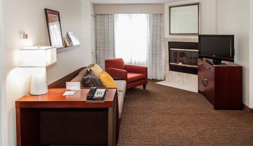 Executive Suite, 1 Bedroom Suite, 1 King, Sofa bed