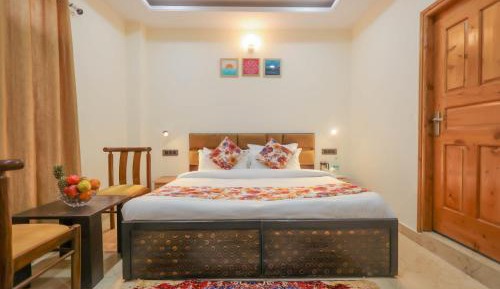 Double Room with Mountain View