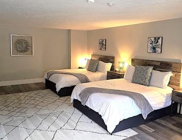 Superior Queen Room with Two Queen Beds