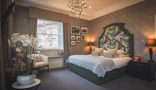 Castle View Room