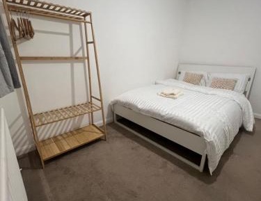 Deluxe Double Room with Shower
