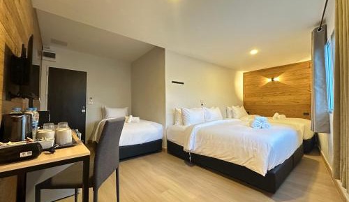 Economy Family Room