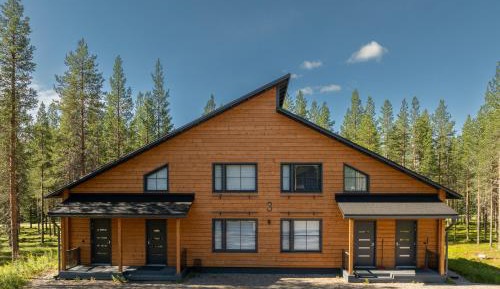 Four-Bedroom Holiday Home