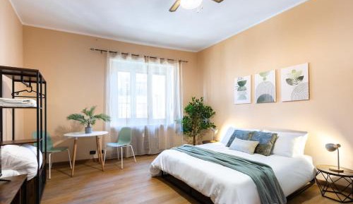 One-Bedroom Apartment with Balcony