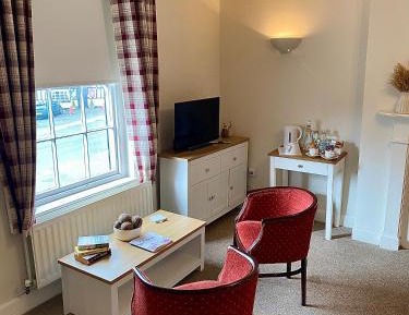 Deluxe Family Room