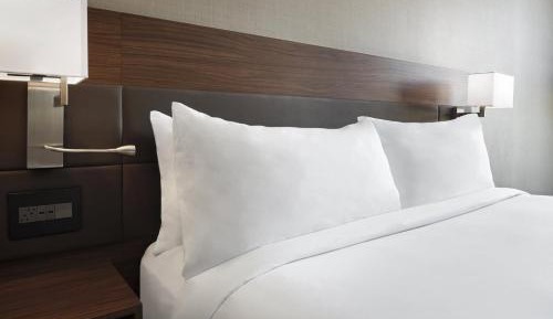 Corner King Room