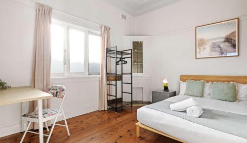 Double Room with Shared Bathroom