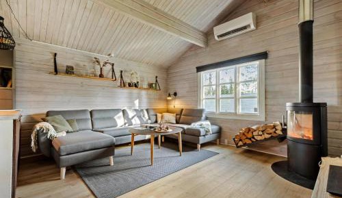 Three-Bedroom Holiday Home 