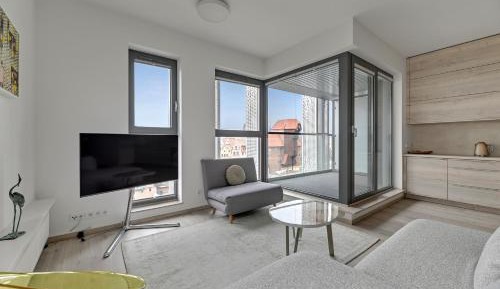 Two-Bedroom Deluxe Apartment with Balcony