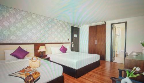 Deluxe Quadruple Room