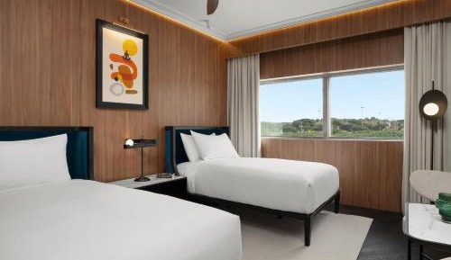 Arc Twin Room