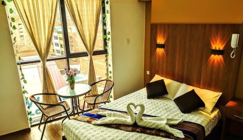 Double Room with Mountain View