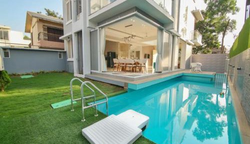 Villa with Private Pool