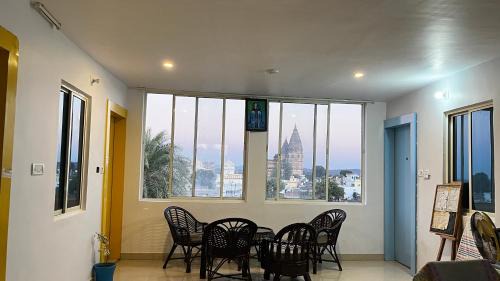 Suite with City View