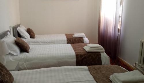 Budget Triple Room
