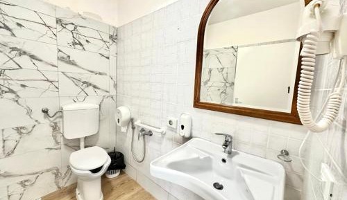 Large Twin Room