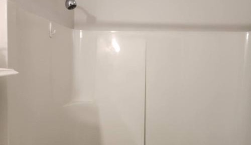 Deluxe Double Room (2 Adults + 1 Child)
