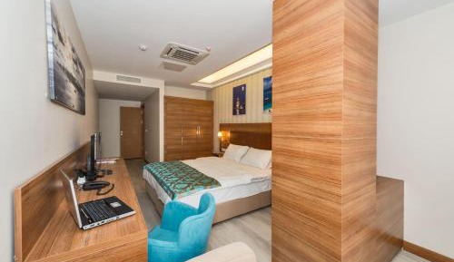 Deluxe Single Room