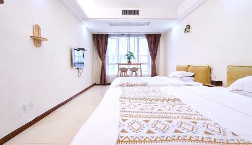 Twin Beds Room with River View