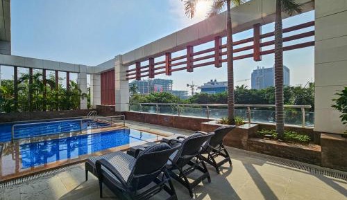 Superior Room - King Bed - 25% off on Food & Soft Beverages at Coffee Shop
